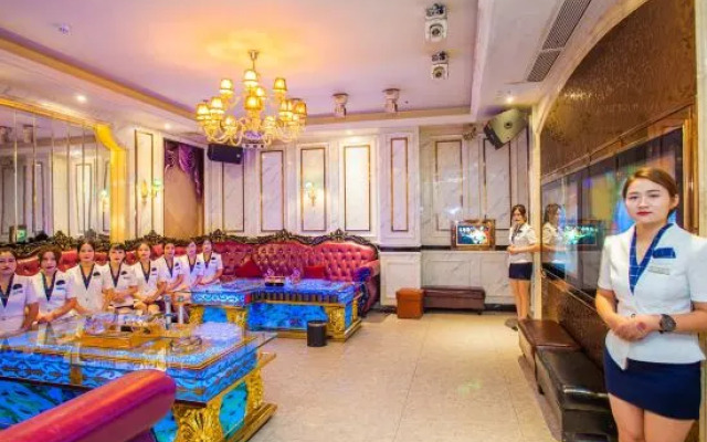 Yuekai Business Hotel