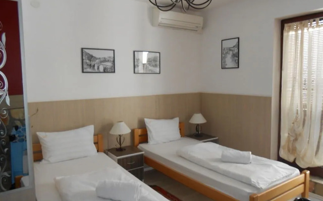 Villa Anri