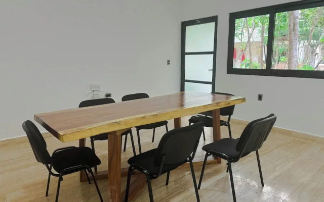 Estudio con Jacuzzi Privado NAIA B8