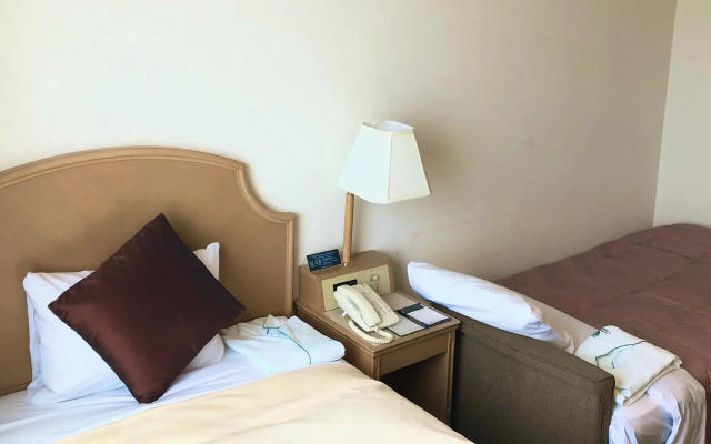 Cypress Garden Hotel
