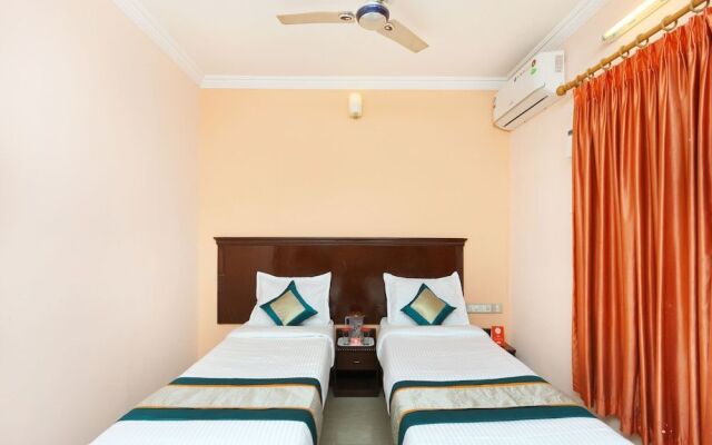 OYO 6849 Dreams Manor