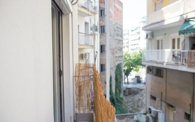 Flat 122m² 4 bedrooms 1 bathroom - Thessaloniki