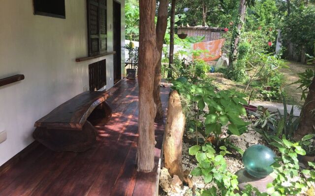 Rene's Diverslounge Resort