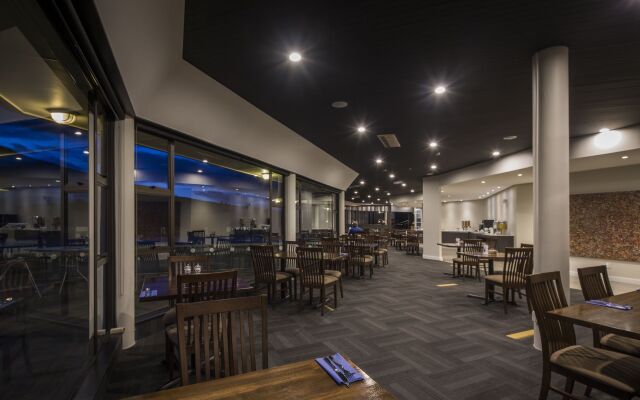 Holiday Inn Queenstown Frankton Road by IHG