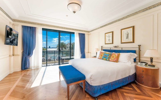 Imperial Hotel Gold Coast – Guest Rooms – Gold Coast