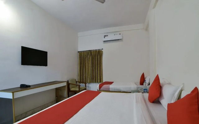 Hotel Sudarshan By OYO Rooms