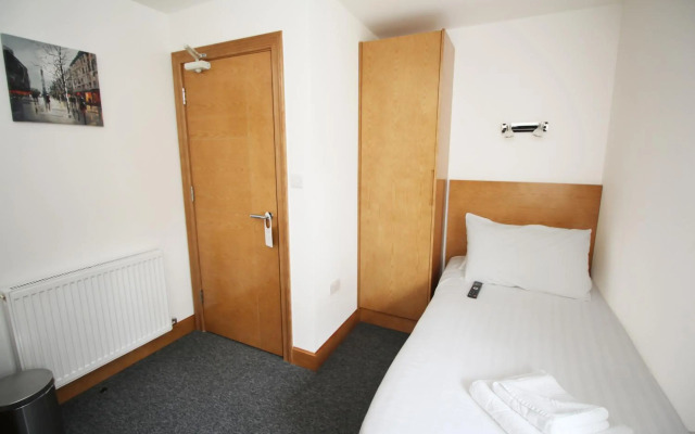 Flexistay Aparthotel Sutton