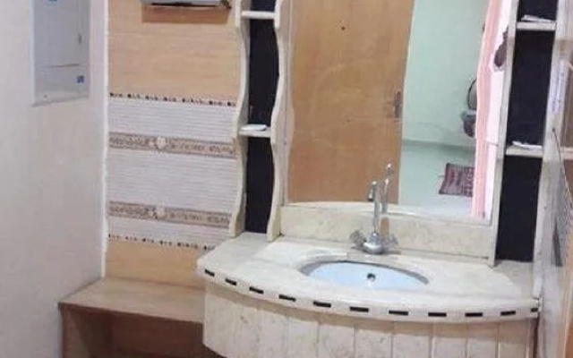 Omseyat Al Sharq Furnished Units 1