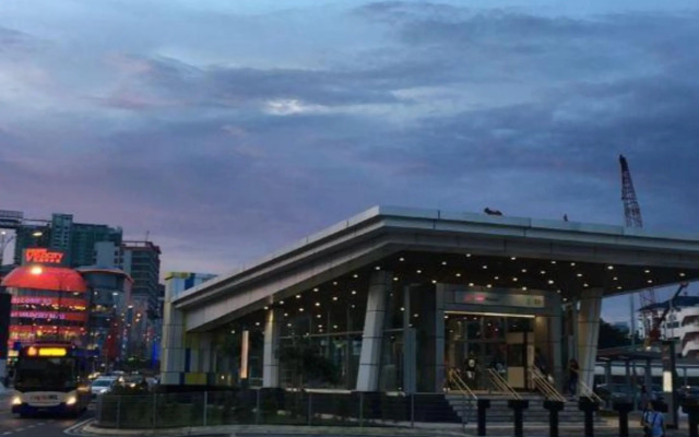 UNA Sunway Velocity Kuala Lumpur by Unimax