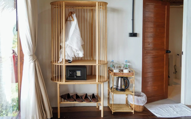 RoomQuest THEVA Resort koh Samui