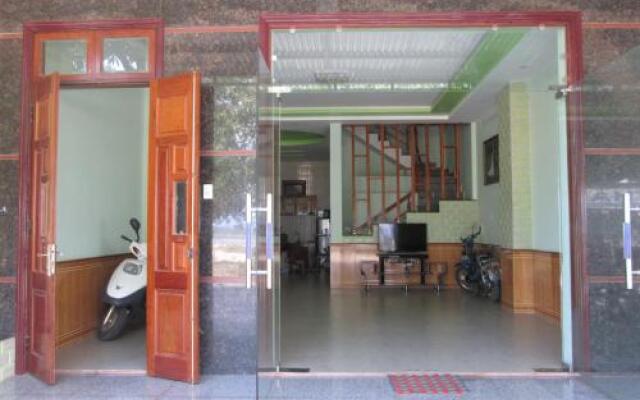 Truong An Guest House