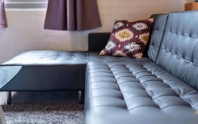 AirM8 Apartments the Oaks