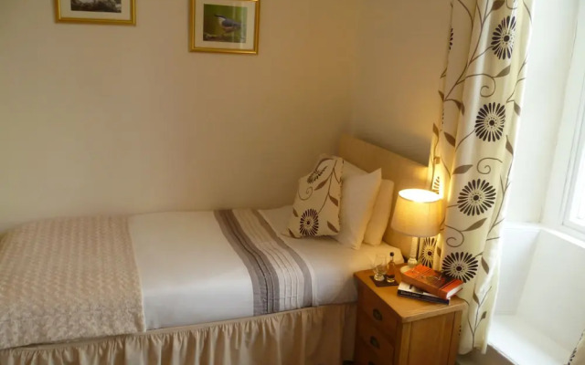 Aberllynfi Riverside Guesthouse