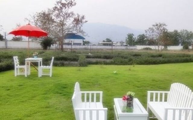 Runway Station Resort