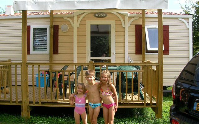 Camping les Portes du Beaujolais