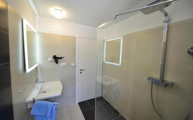 Apartments Petrovac