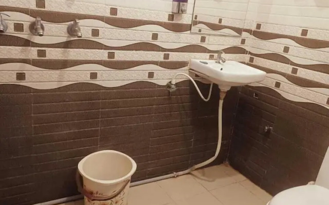 The Quila Camps & Resort