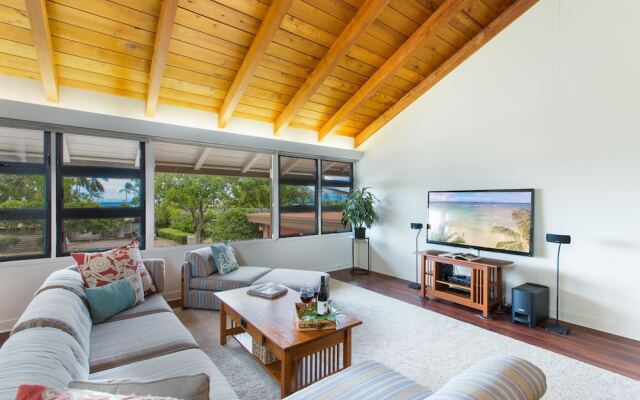 Hale Poola 5 Bedroom Home