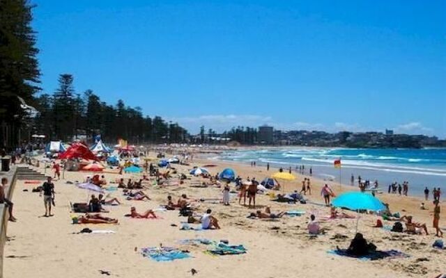 Manly Seaside Holiday Apartments