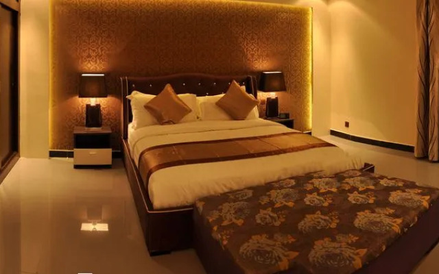 Nelover Qurtubah Hotel