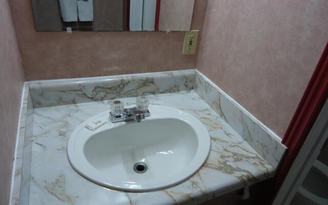 The Village Inn Motel