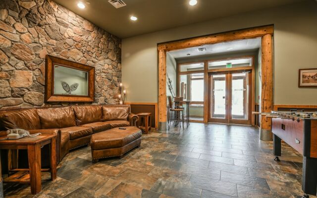 Arapahoe Lodge 8119 by SummitCove Lodging