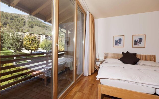 Hotel Arnica Scuol - Adults only