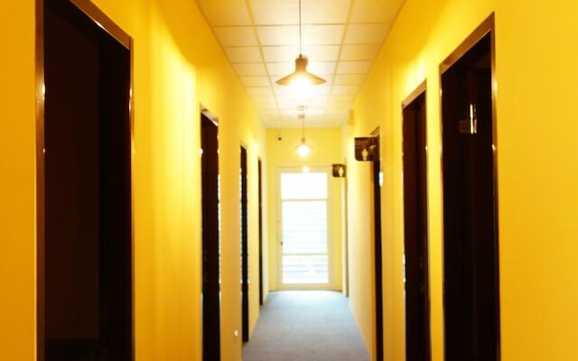 Douzi Stay near Metro - Hostel