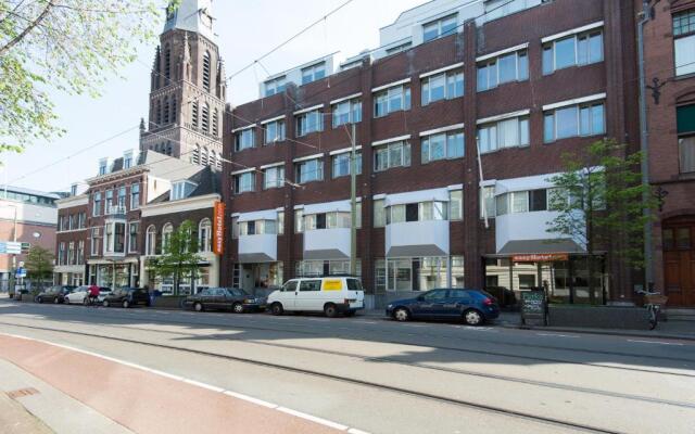 easyHotel The Hague City Centre