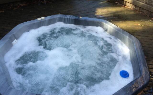 Split Point Cottages