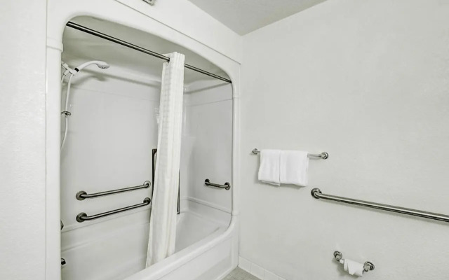 Motel 6 Charlotte 1417