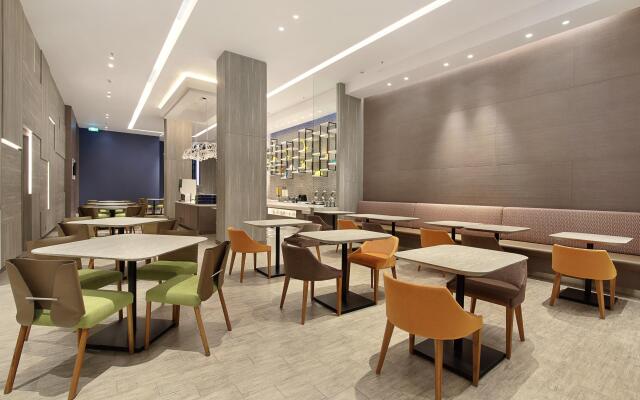 Holiday Inn Express Jakarta Wahid Hasyim by IHG