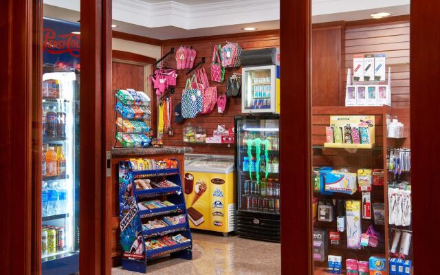 DoubleTree by Hilton Fresno Convention Center