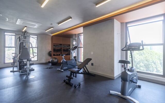 Next to Allianz Parque - Vacancy - Pool
