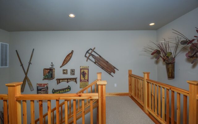 All Seasons Pass 4 Bedroom House