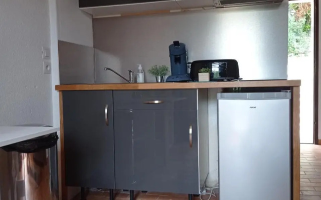 Maisonnette en résidence avec piscine et tennis