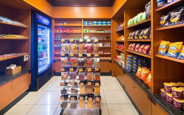 Fairfield Inn and Suites by Marriott Toronto Airport