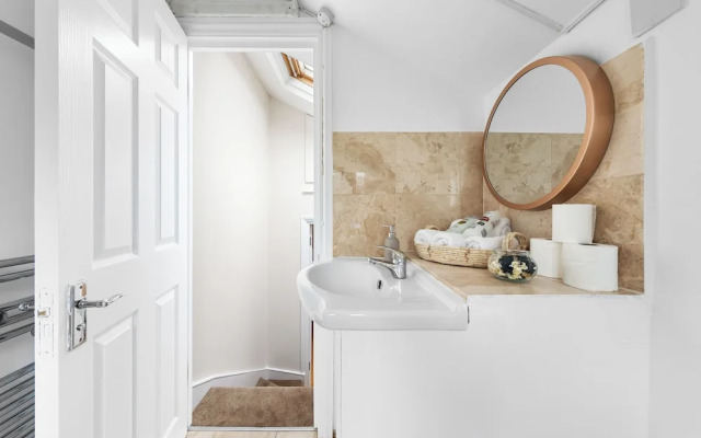 Charming Duplex Apartment Paddington W2