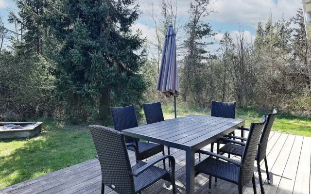 10 Person Holiday Home in Fjerritslev