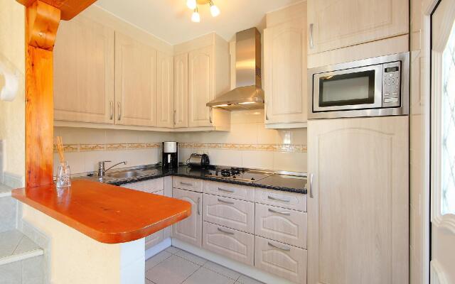Requesens 166 - Three Bedroom