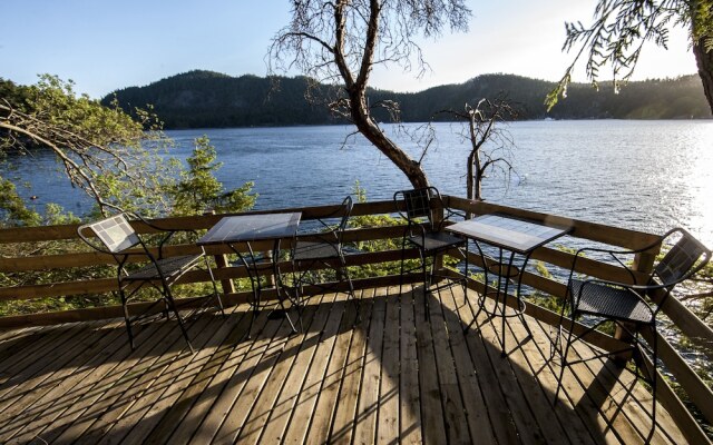 shangrila waterfront vacation home