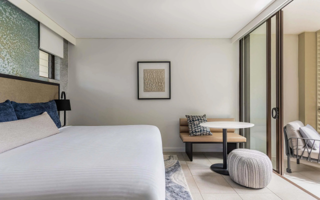Pullman Port Douglas Sea Temple Resort and Spa – Guest Rooms – Craiglie