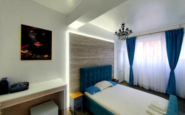 Art Boutique Central