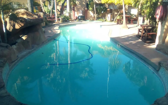 Eleventh Avenue GuestHouse & Conferencing