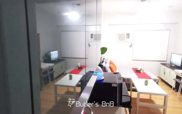 Room-butler's Bnb B Trees Residences Qc