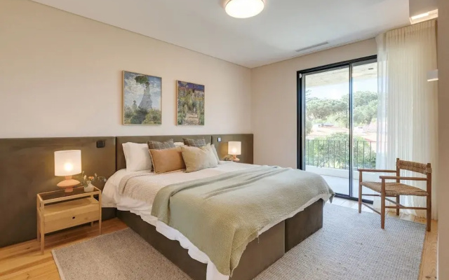 Cascais Contemporary Villa by Cadenzalux