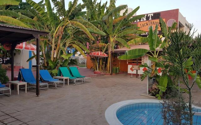 Kkaras Hotel