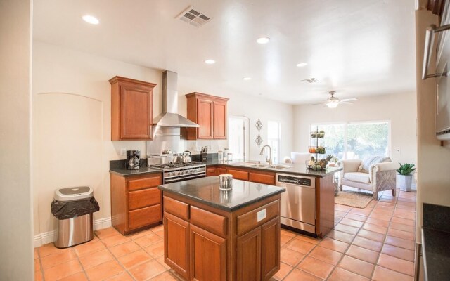 Via Santa Rosa - Grapevine