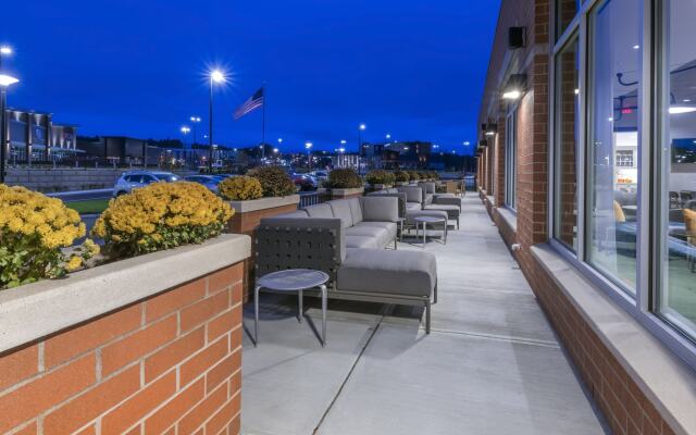 Hyatt Place Marlborough/Apex Center
