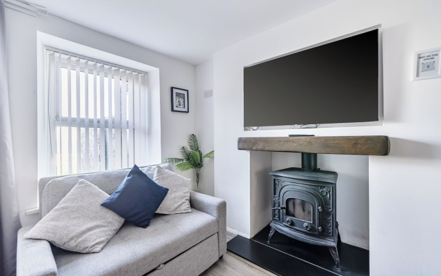 Stunning Sea View Blue Haven in Penmaenmawr